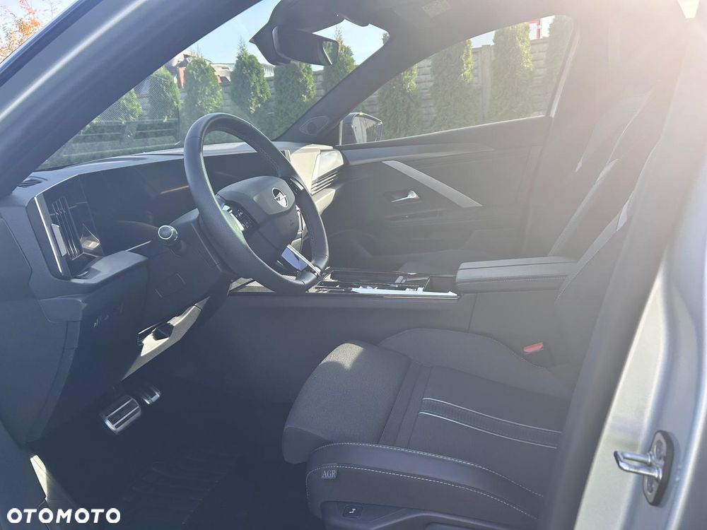 Opel Astra 1.2 Turbo Automatik GS Line - 18