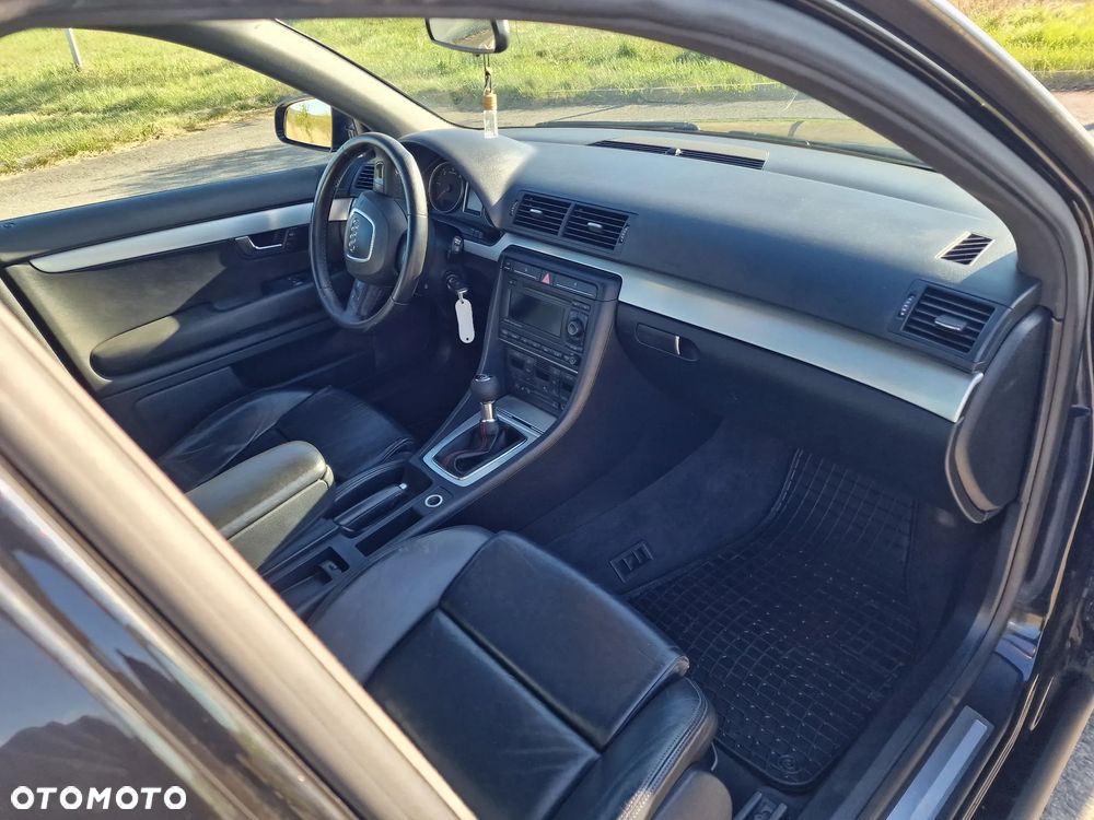 Audi A4 Avant 2.0 TDI - 12