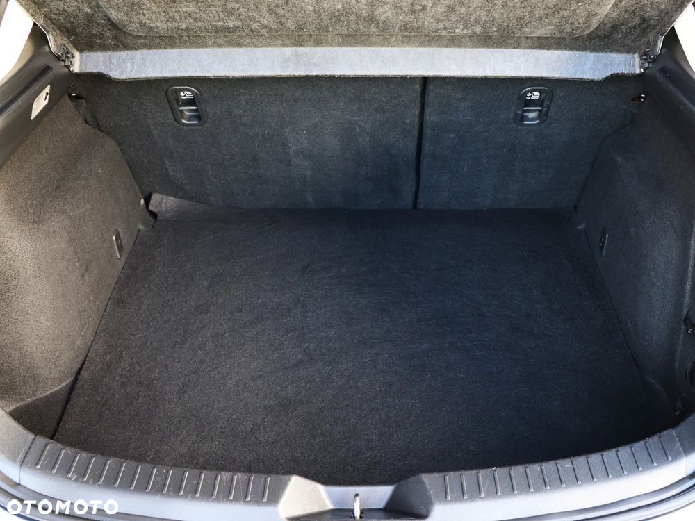 Mazda 3 2.0 Skymotion - 33