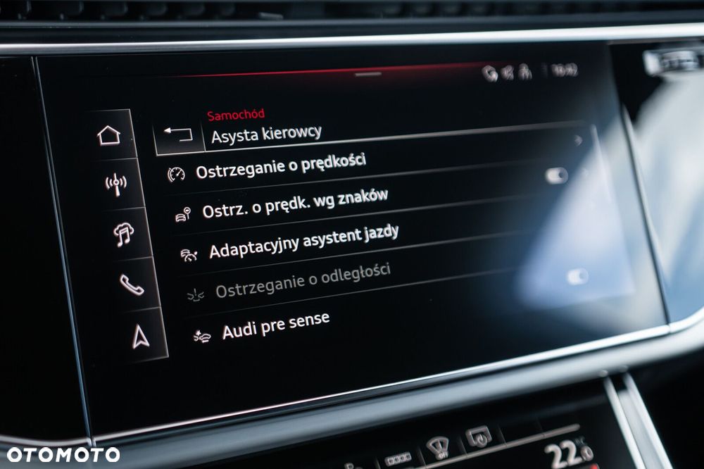 Audi Q8 - 30