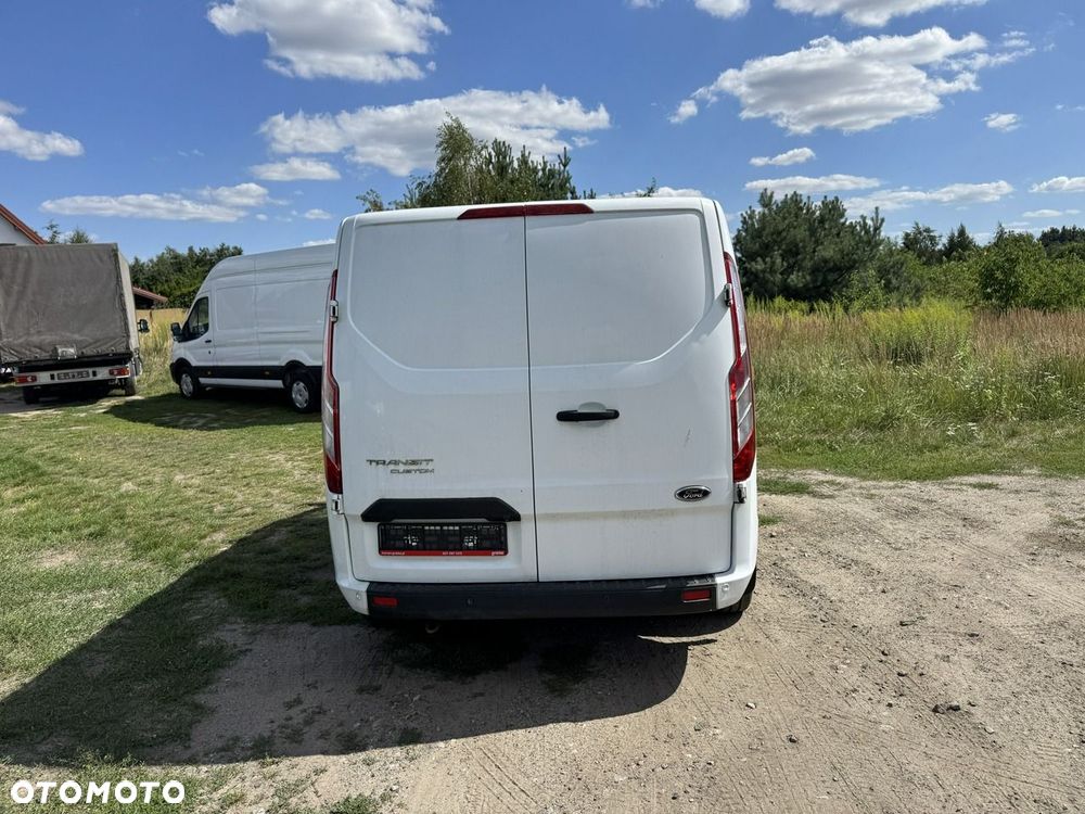 Ford Transit Custom - 6