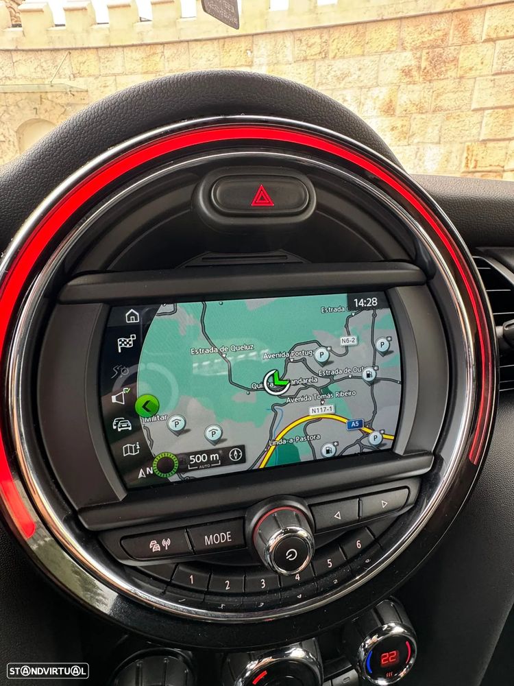 MINI 3 Portas One Aut. - 18