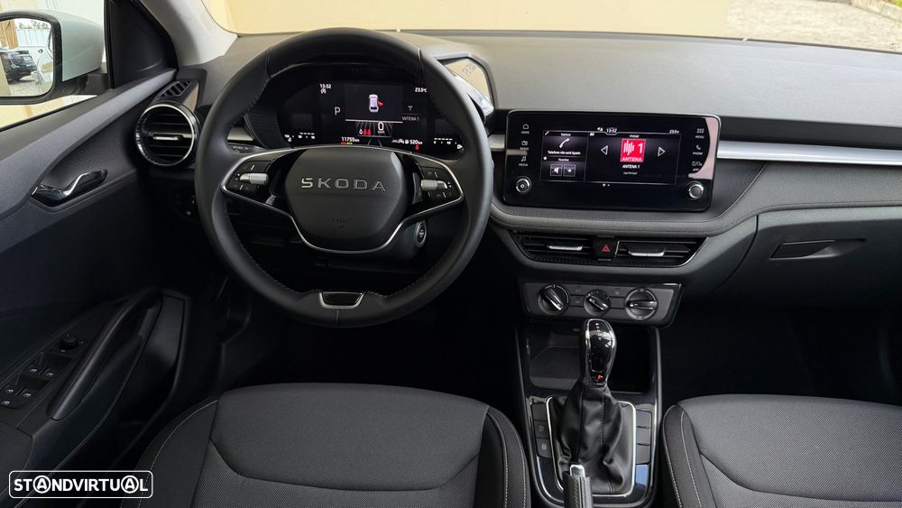Skoda Fabia 1.0 TSI Selection DSG - 18