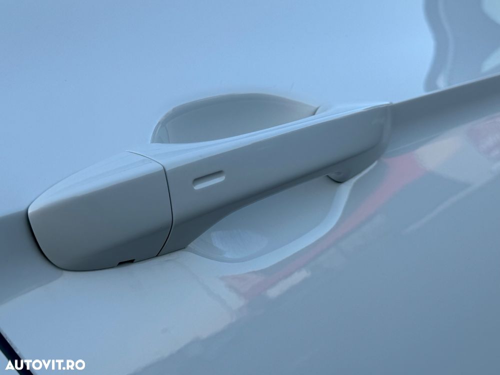 Volkswagen Passat Alltrack 2.0 TDI DSG 4Motion - 17