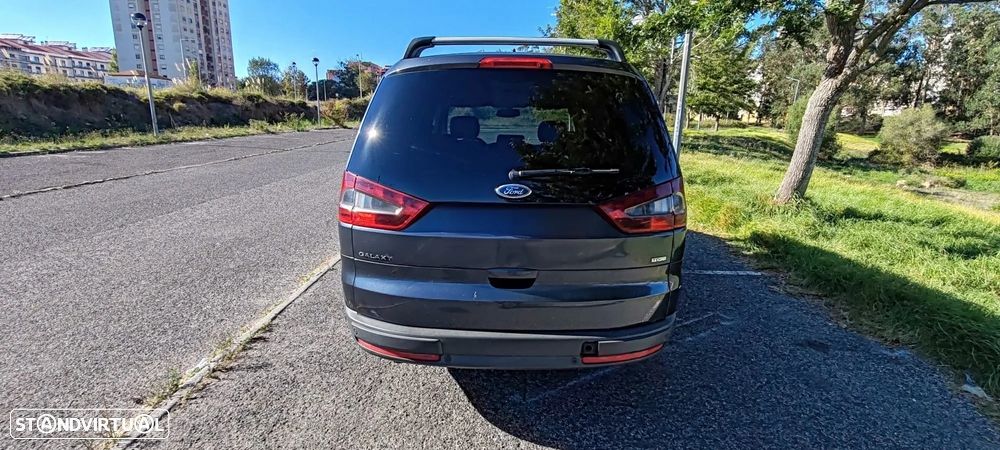 Ford Galaxy - 21