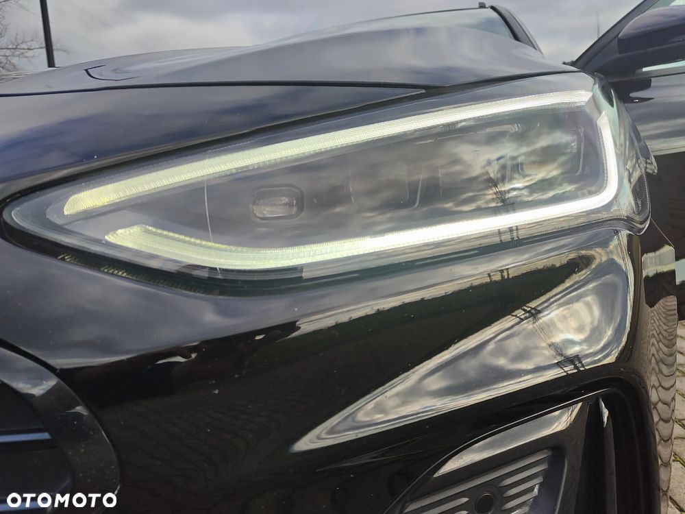 Ford Focus SW 1.5 EcoBlue S&S ST-LINE X - 37