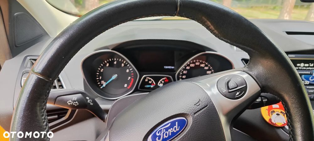 Ford Kuga 1.5 EcoBoost 2x4 Titanium - 11