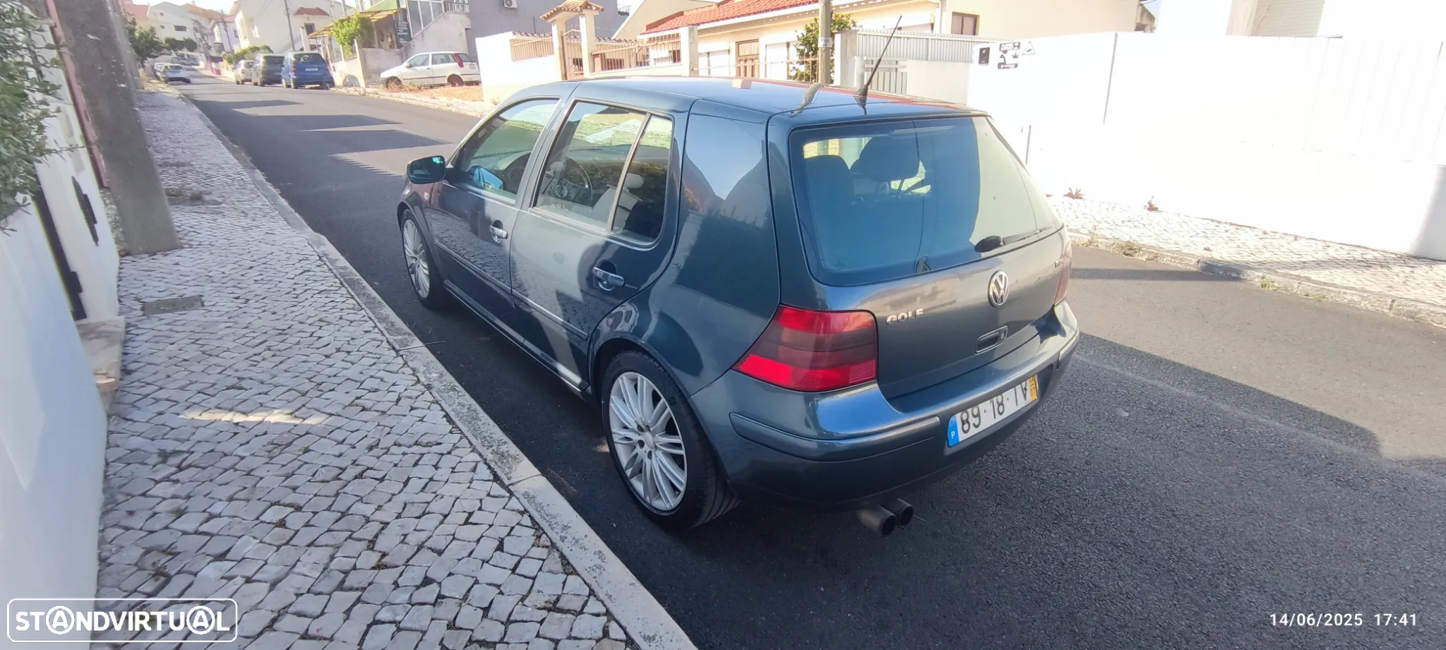 VW Golf 1.9 TDi Highline - 3