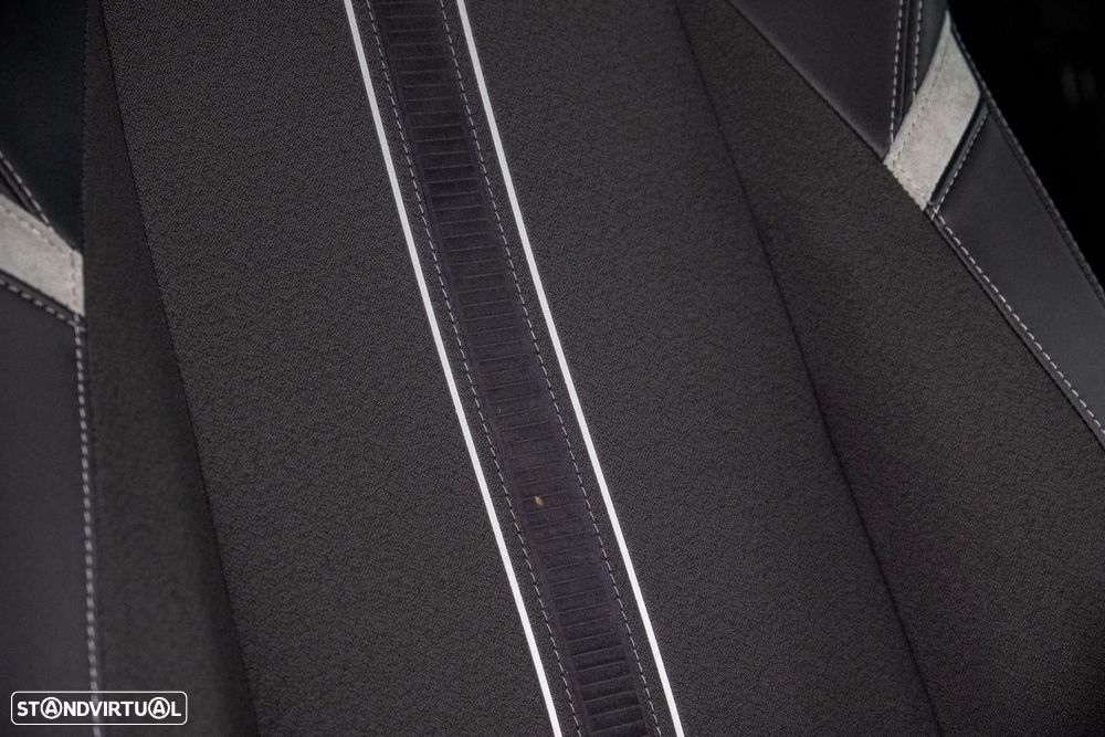 Opel Astra 1.5 D GS Aut. - 26