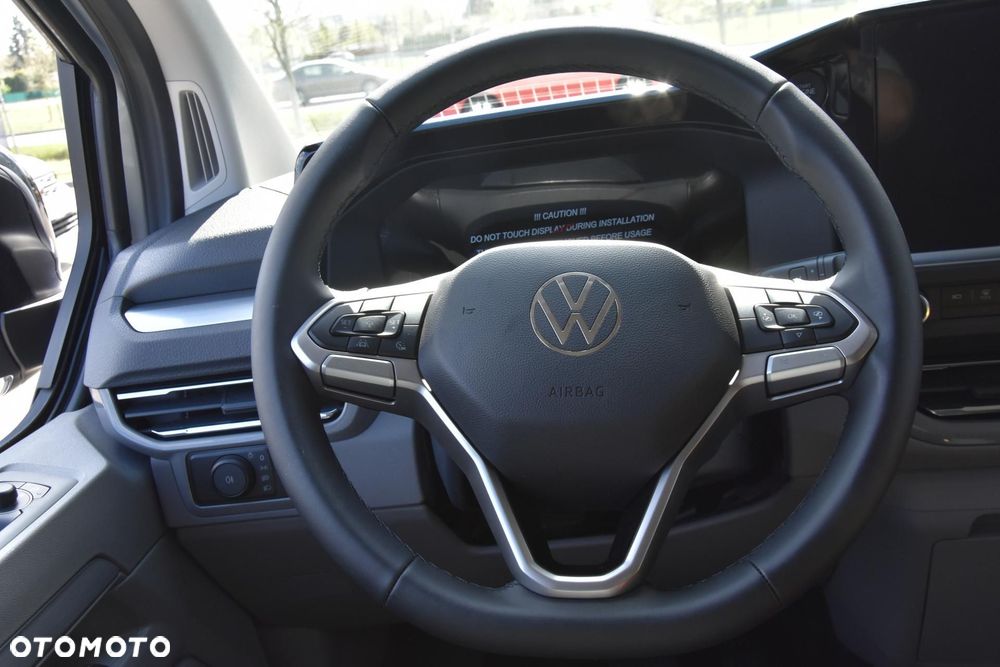 Volkswagen Transporter - 12
