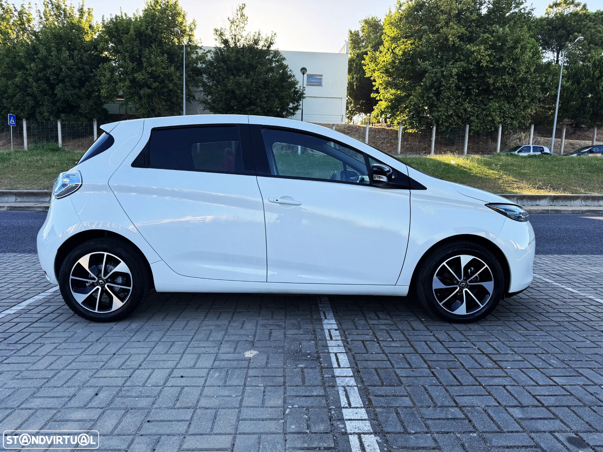 Renault Zoe (c/ Bateria) Intens 40 - 13