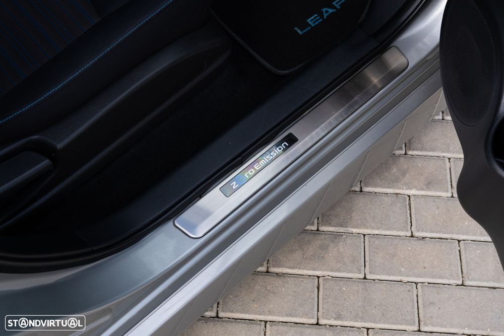 Nissan Leaf N-Connecta - 15