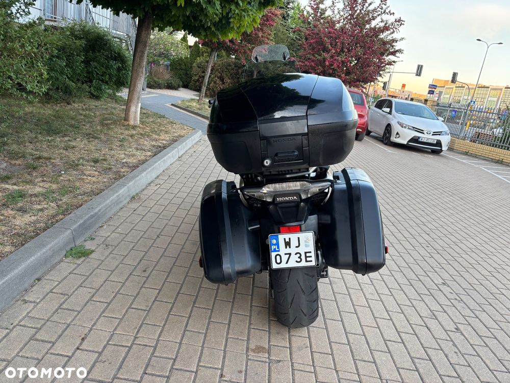 Honda CTX - 10
