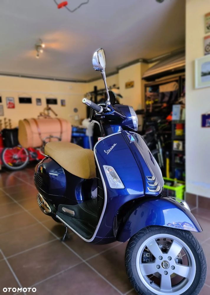 Vespa GTS - 5