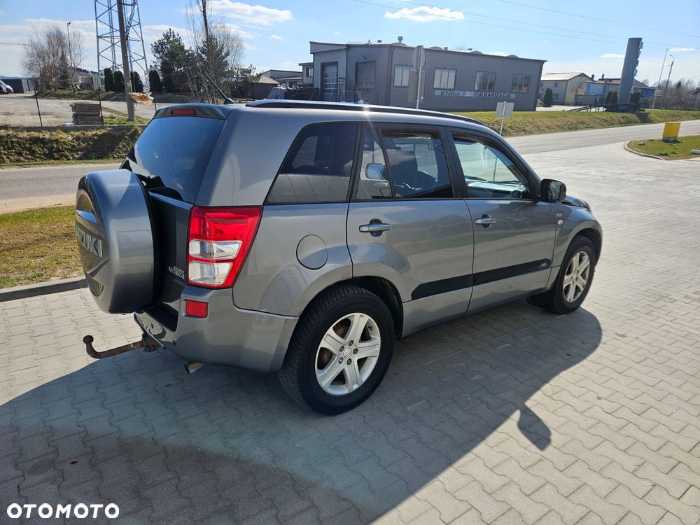 Suzuki Grand Vitara - 5