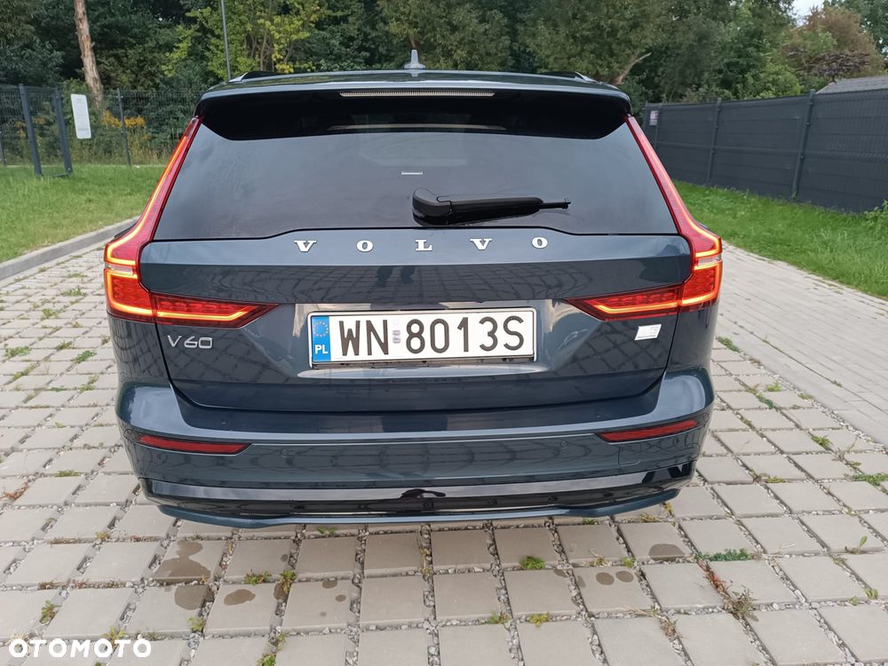 Volvo V60 T8 AWD Plug-In Hybrid Plus Dark - 6