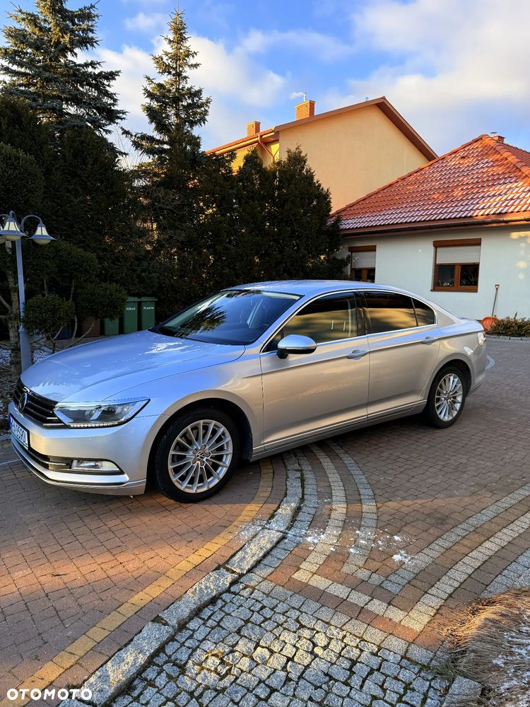 Volkswagen Passat 2.0 TDI (BlueMotion Technology) Comfortline - 2