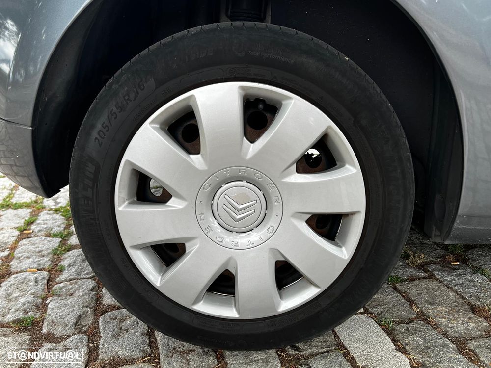 Citroën C4 1.6 HDi FAP VTR - 7
