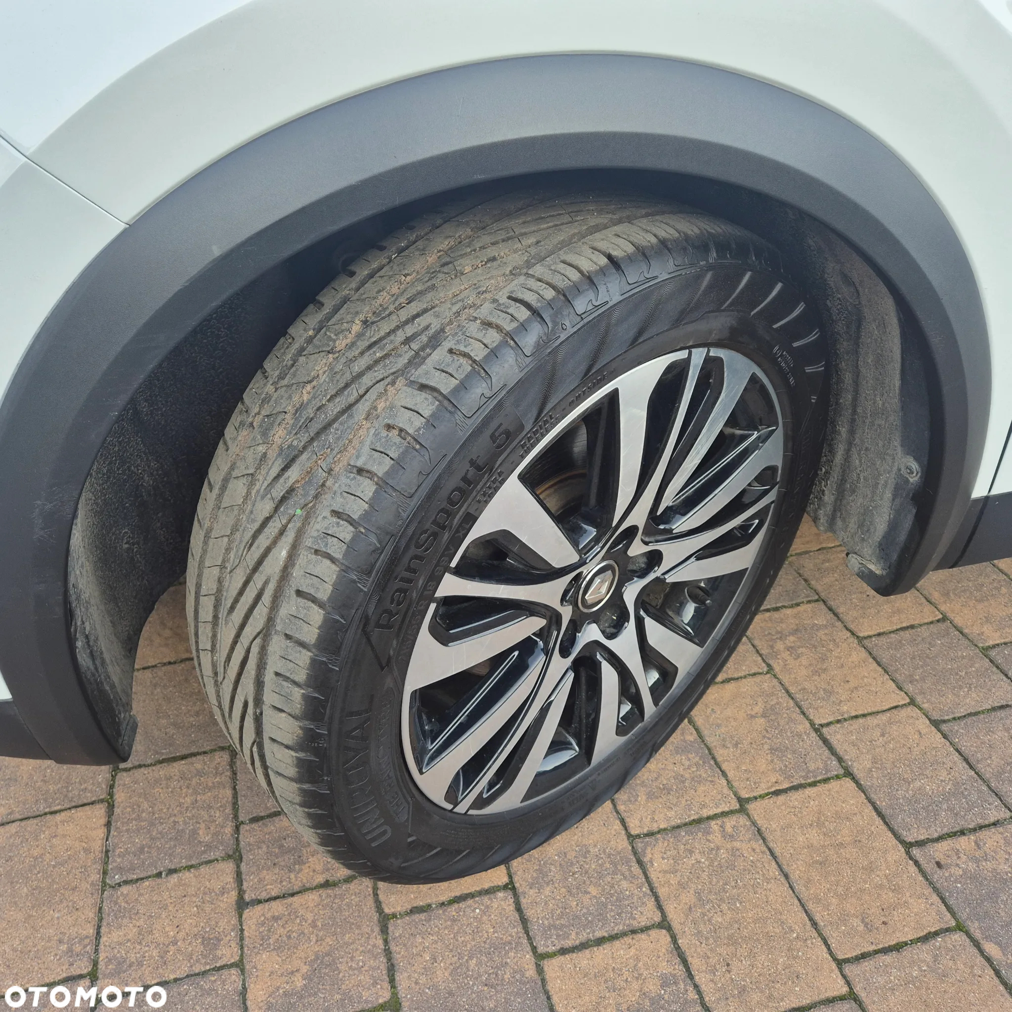 Renault Captur E-TECH PLUG-in 160 INITIALE PARIS - 27