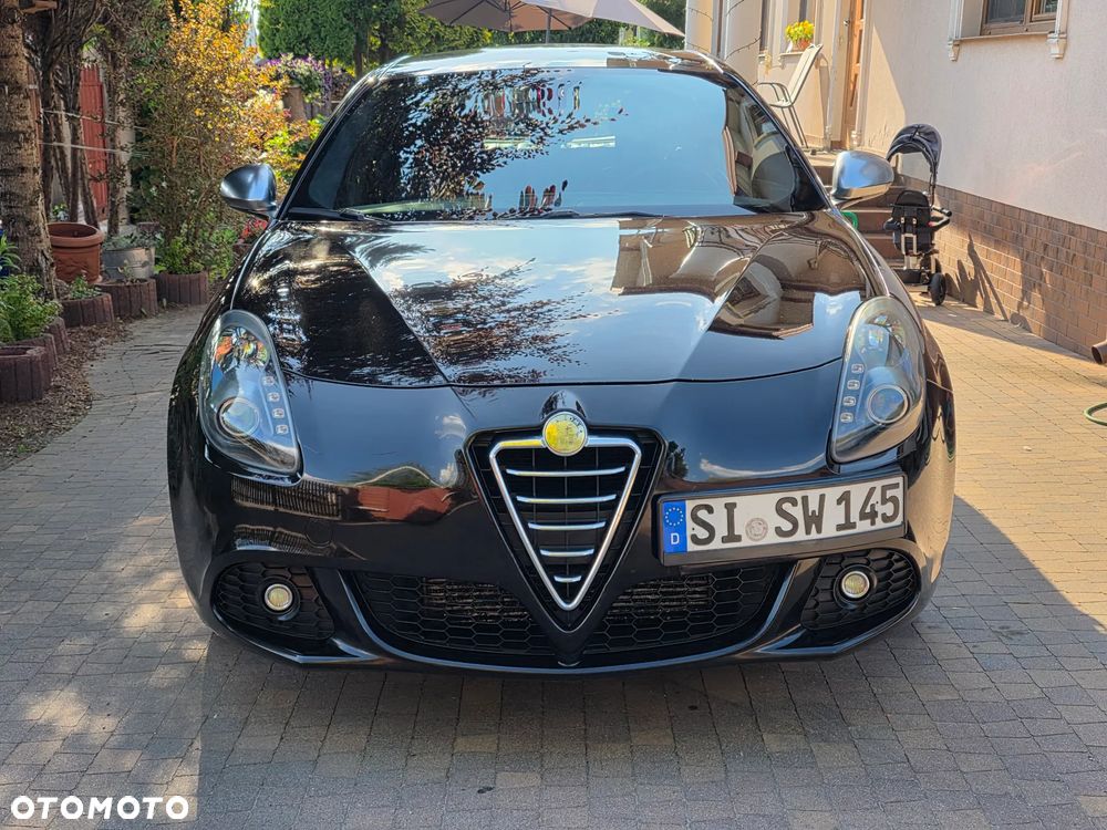 Alfa Romeo Giulietta 1.6 JTDM 16V - 12