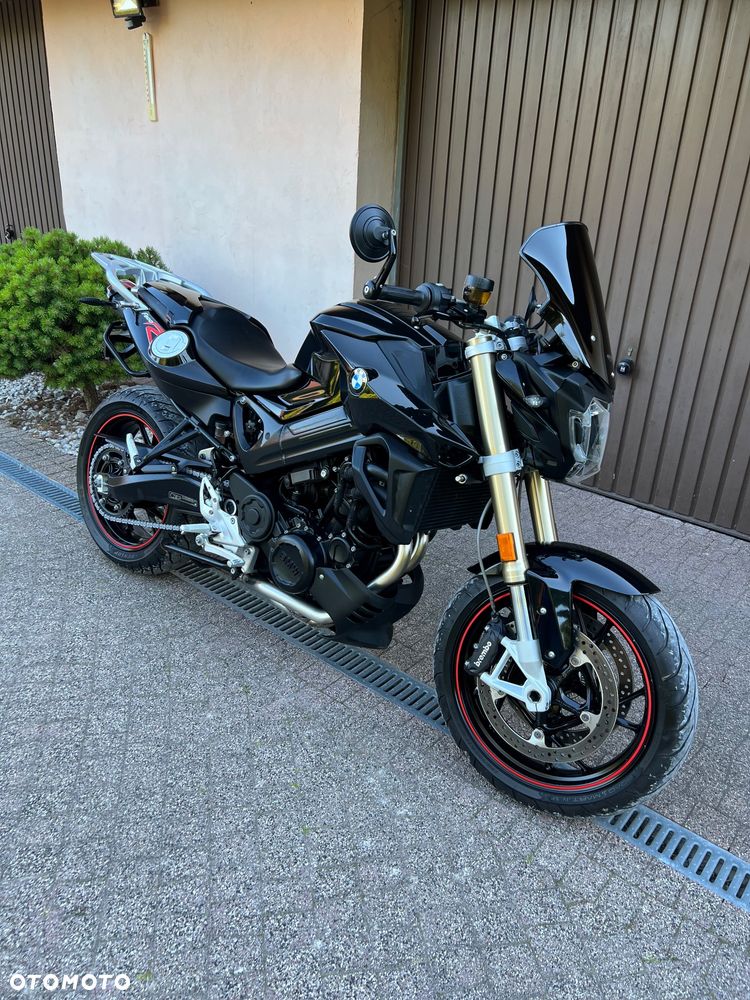 BMW F