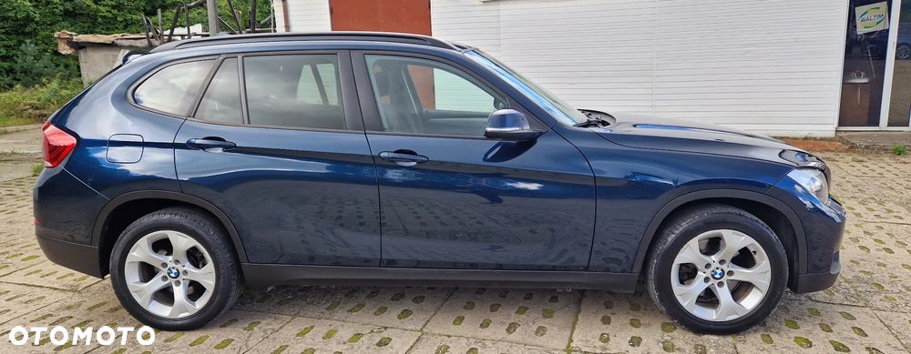 BMW X1 xDrive18d - 11