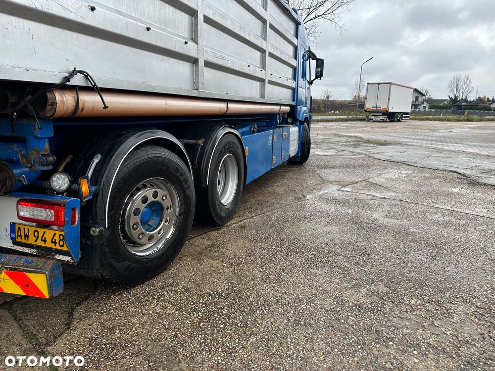 Volvo FM 500  WYWROTKA DO ZBOZA Z POMPA SAMOZALADOWCZA - 9