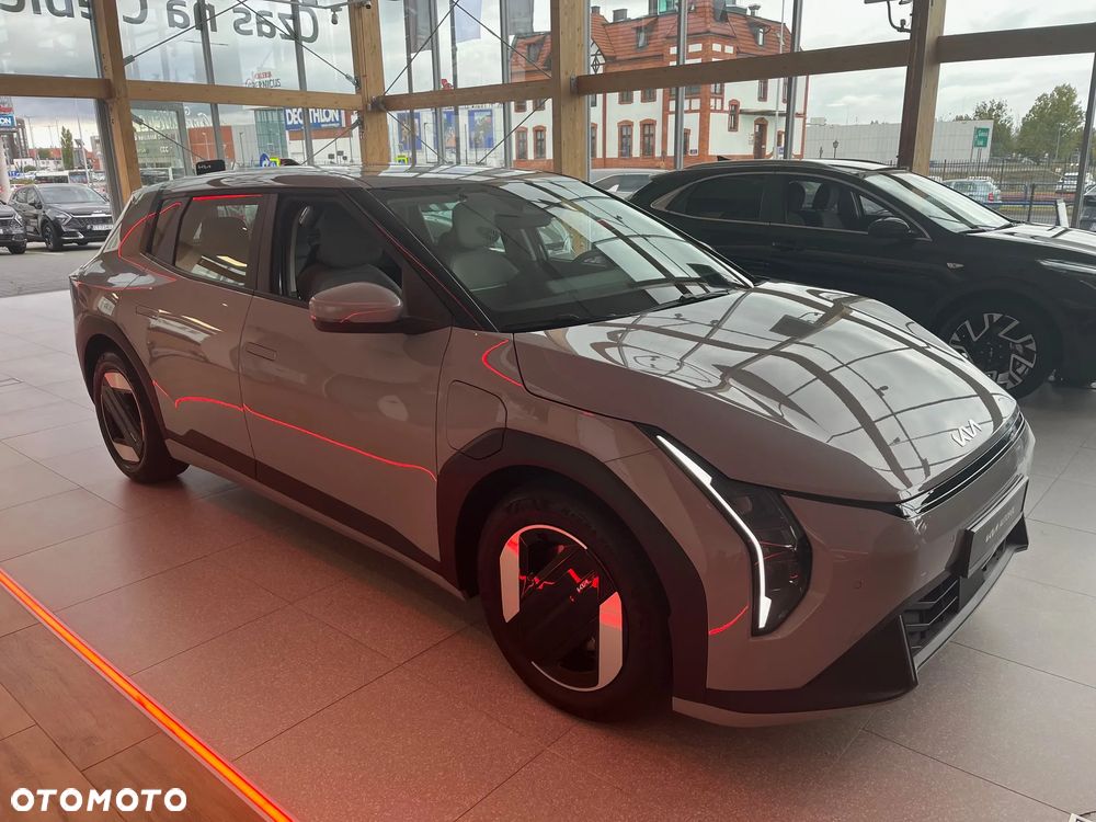Kia EV4 - 5