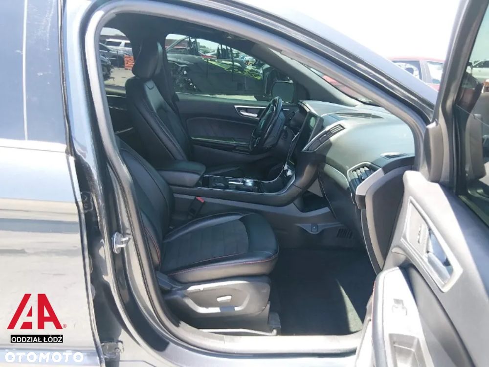 Ford Edge - 10