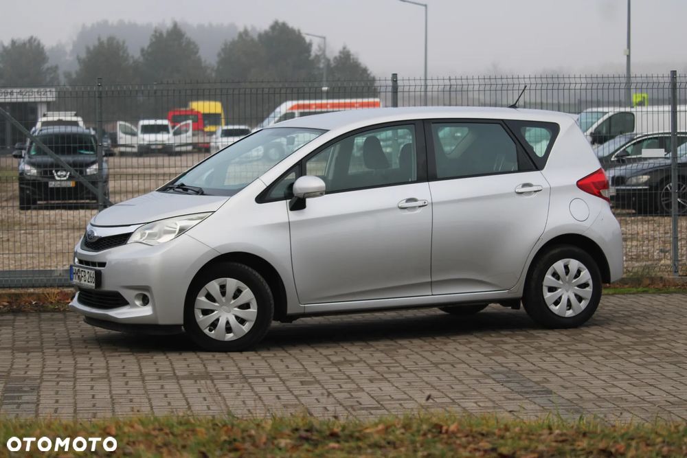 Subaru Trezia - 8