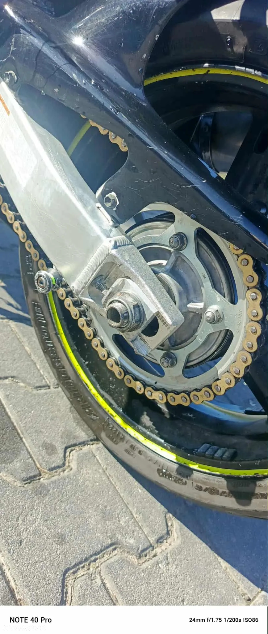 Suzuki GSX - 4