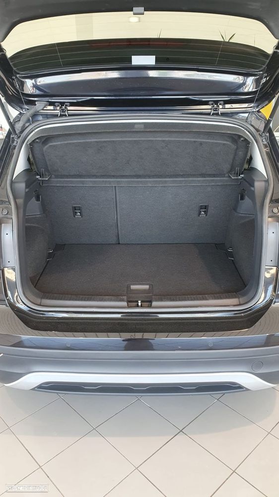 VW T-Cross 1.0 TSI BlackStyle DSG - 25