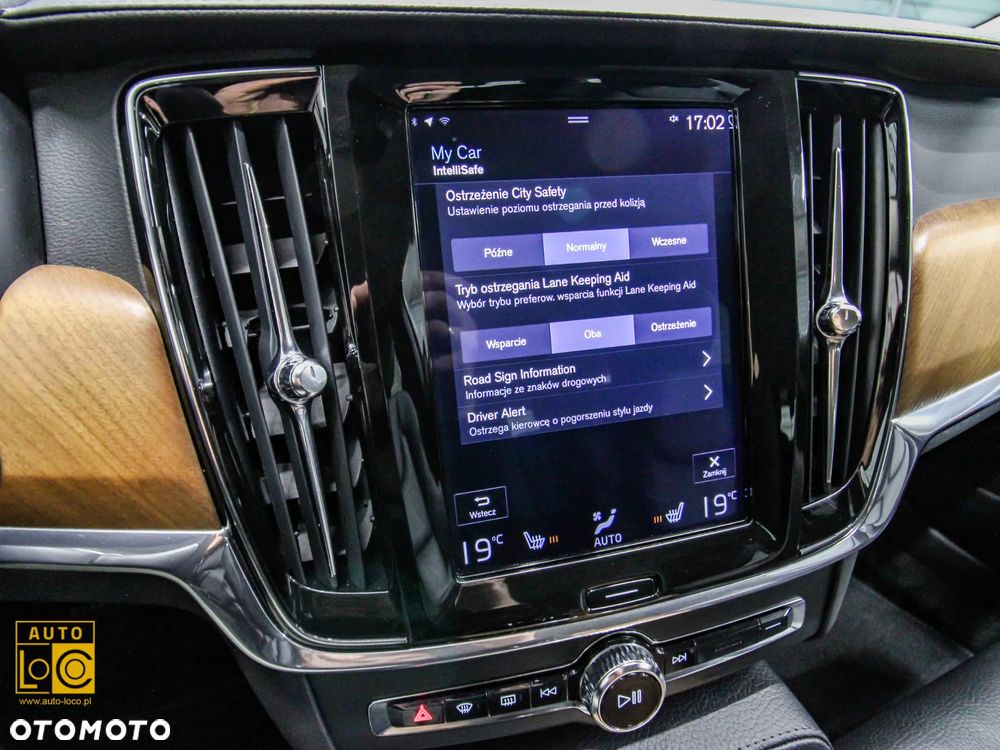 Volvo V90 D4 AWD Inscription - 25