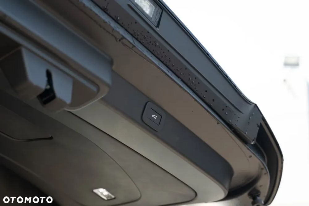 Land Rover Range Rover Sport S 3.0 D250 mHEV S - 14