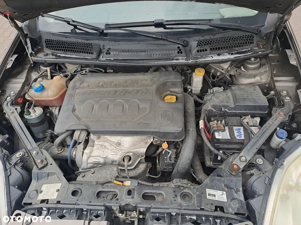 Fiat Bravo 1.6 Multijet 16V DPF Pur-O2 Dynamic - 17