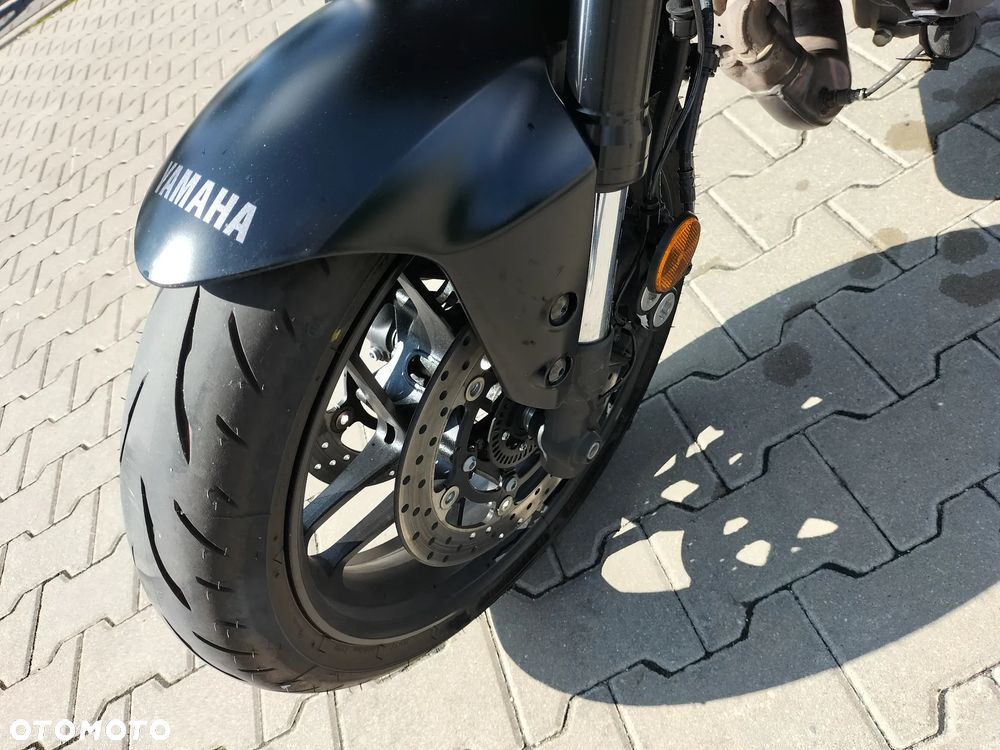 Yamaha MT - 9