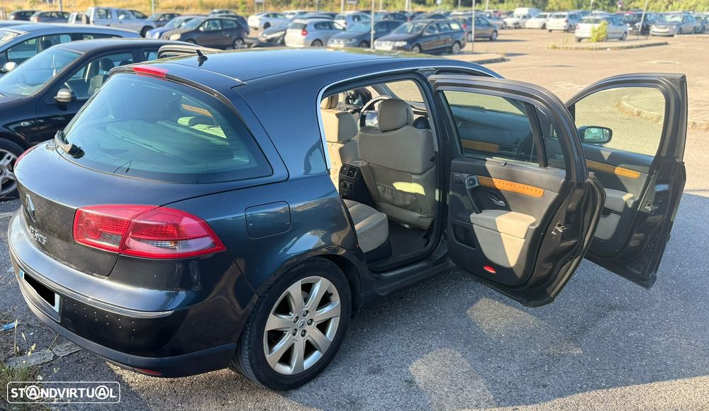 Renault Vel Satis 2.2 dCi Initiale Pro - 3