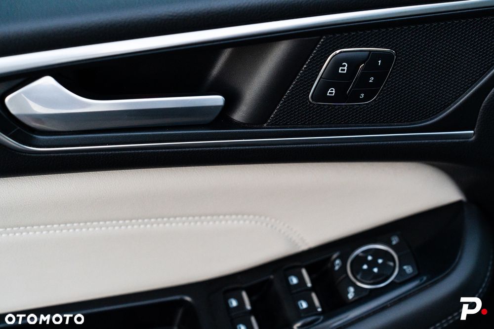 Ford S-Max 2.0 TDCi Titanium PowerShift - 13