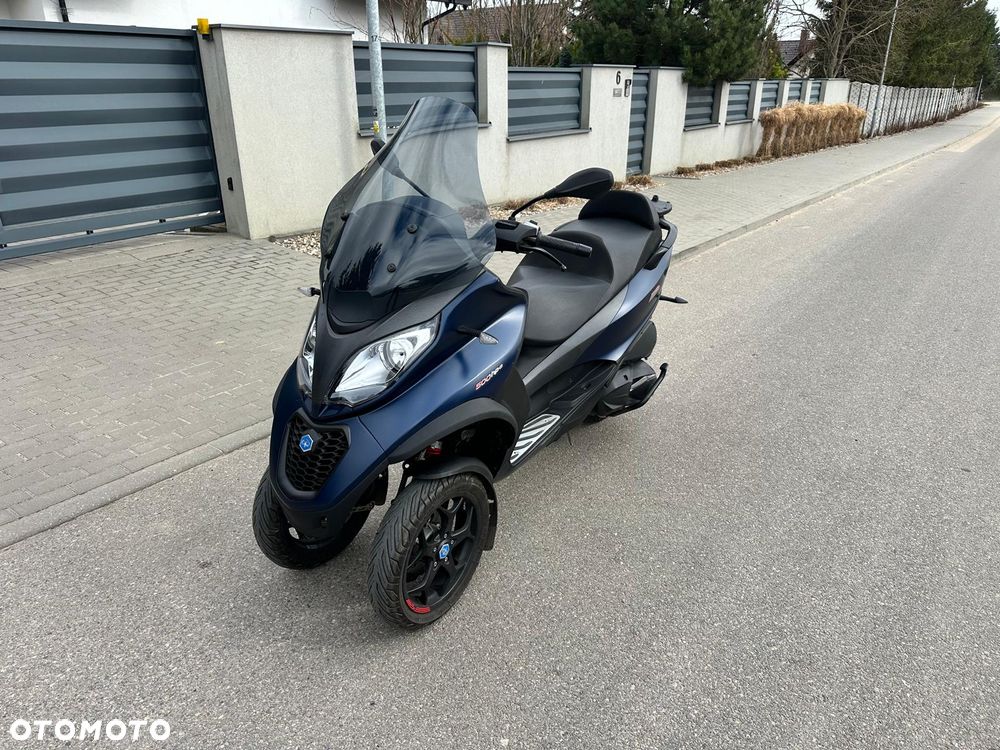 Piaggio MP-3 - 1