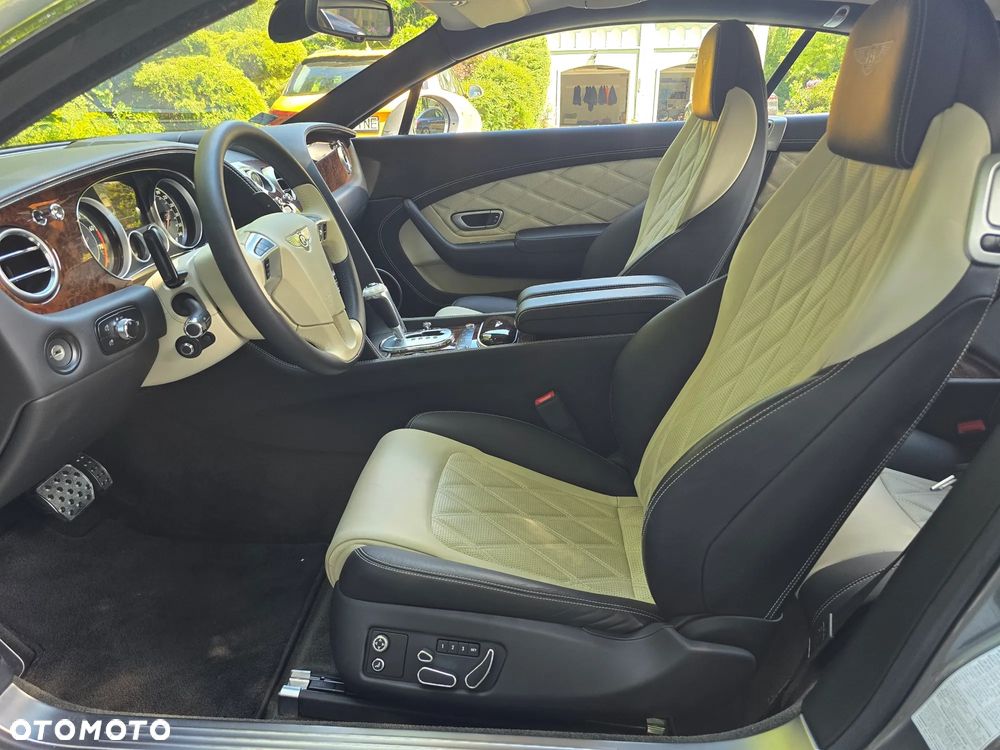 Bentley Continental GT - 18