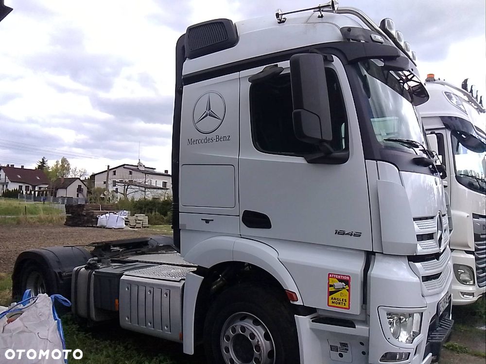Mercedes-Benz 1845 ACTROS - 10
