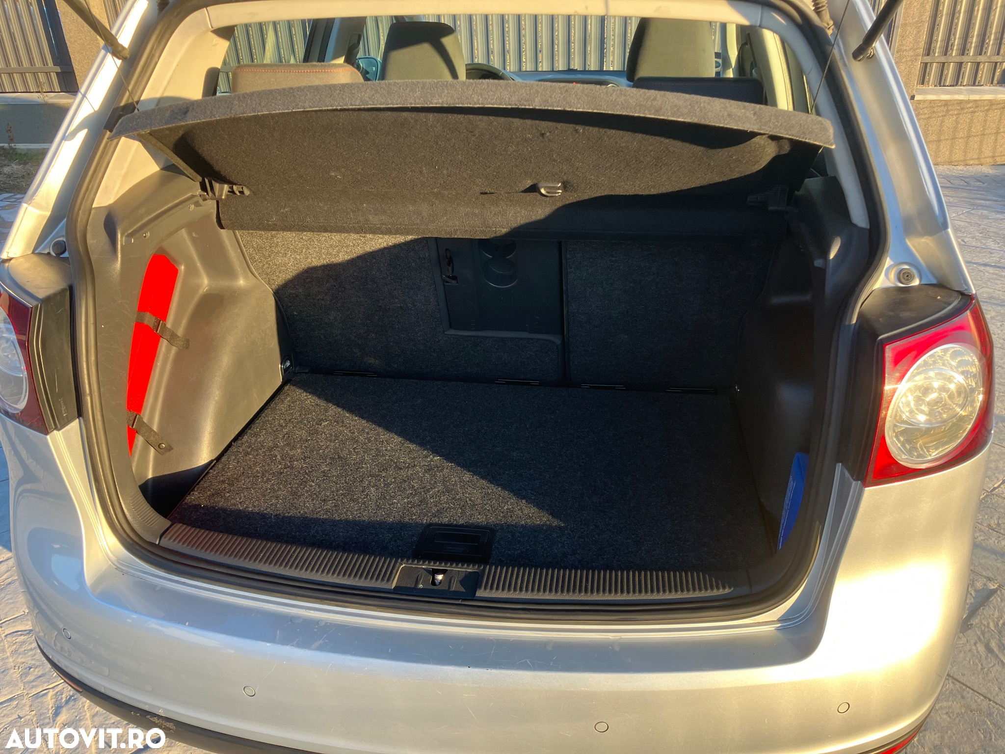 Volkswagen Golf Plus 1.9 TDI Goal - 13