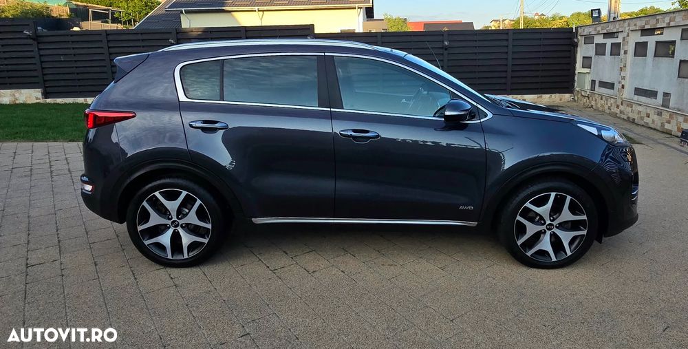 Kia Sportage 2,0 CRDI AWD Aut. GT Line - 5