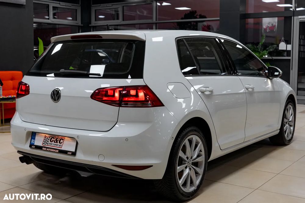 Volkswagen Golf 1.4 TSI BlueMotion Technology DSG Highline - 6