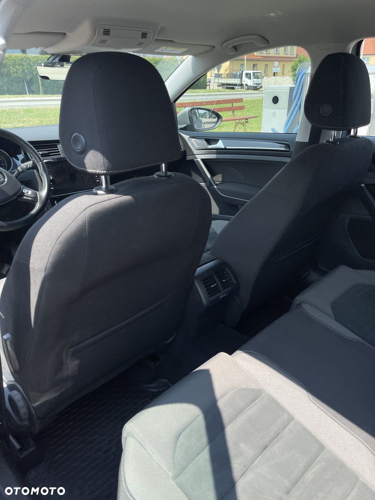 Volkswagen Golf 1.5 TSI BMT Evo Highline - 18