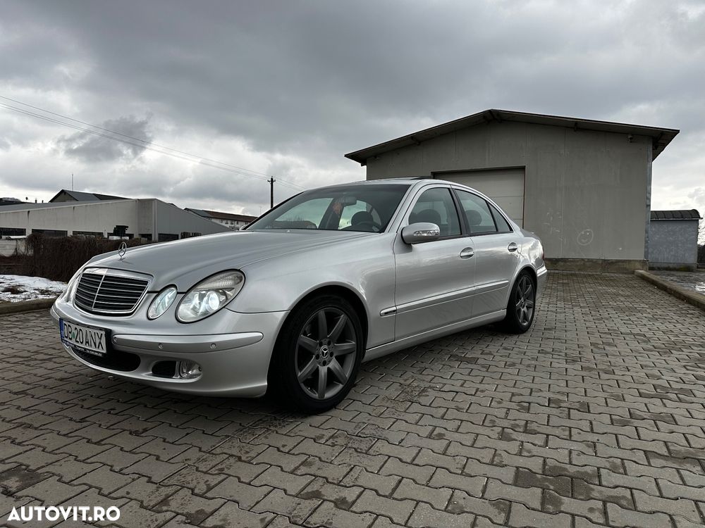 Mercedes-Benz E - 1