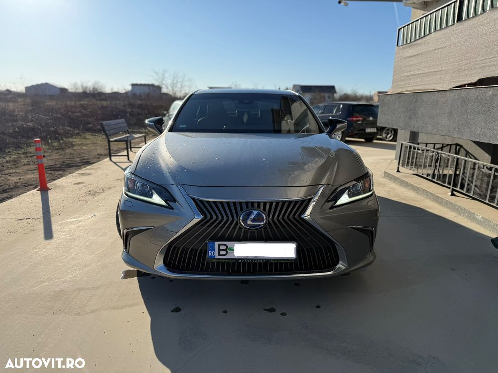 Lexus Seria ES 300h Executive - 27