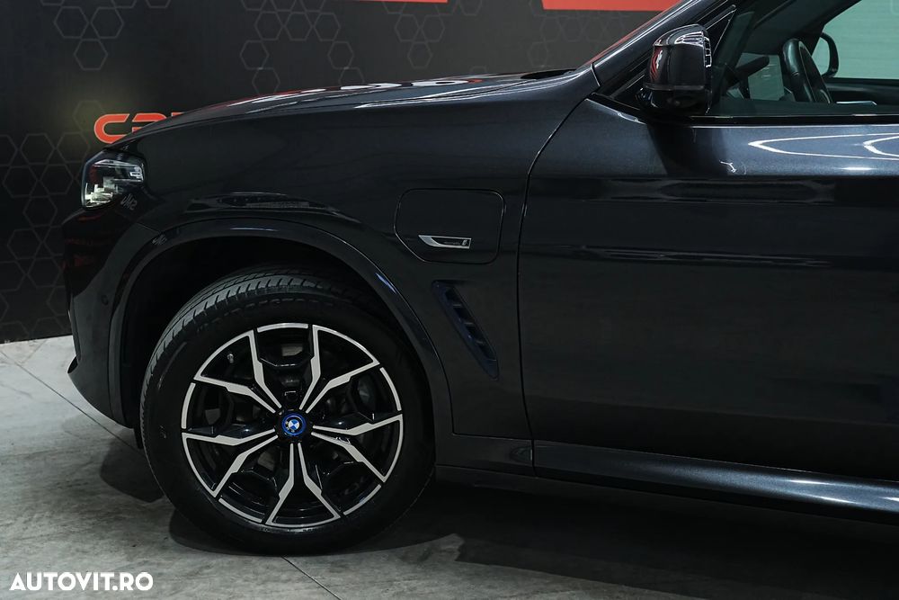 BMW X3 30e xDrive AT PHEV - 17