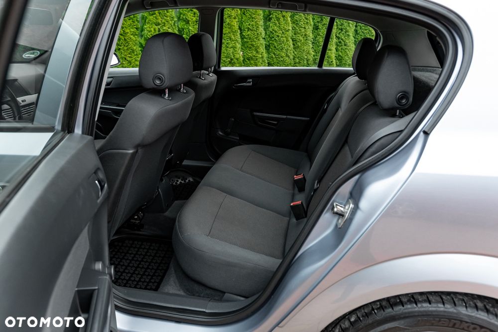 Opel Astra 1.4 Elegance - 19