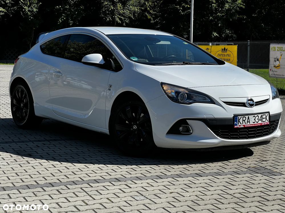 Opel Astra GTC 1.4 Turbo Innovation - 2